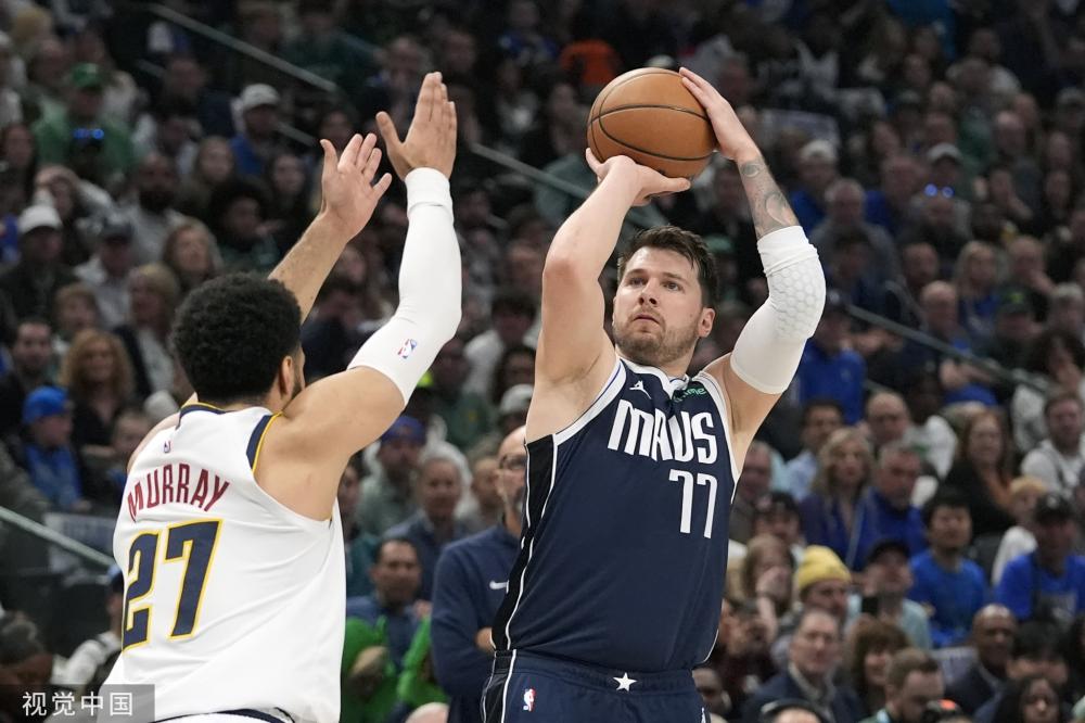 并保持了球 并保持了球